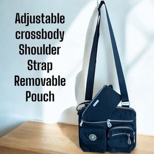 Baggallini Tulum Adjustable Crossbody Travel Bag Black Detachable Wristlet